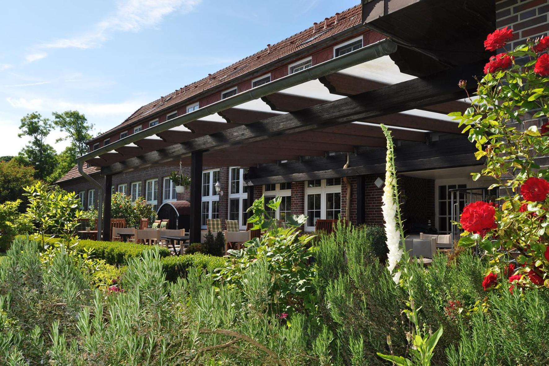 Landhotel Alte Schule - Hotel Garni Schillig Exterior photo